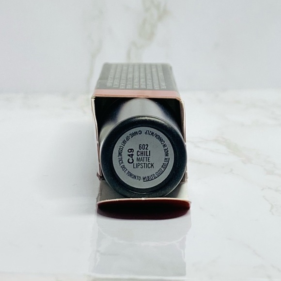 MAC Cosmetics Lipstick in ‘Chili’ - Picture 4 of 6